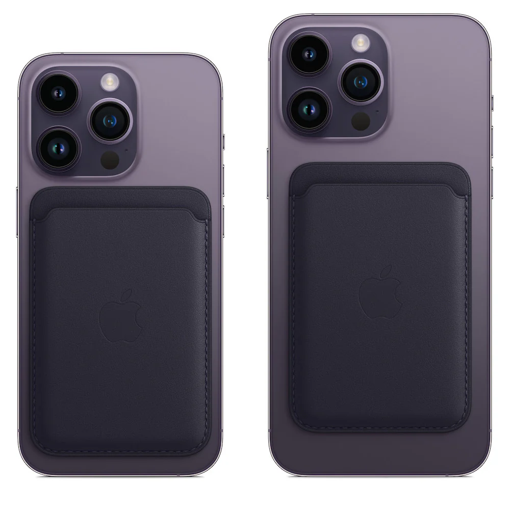 iPhone Leather Wallet with MagSafe - Image 11